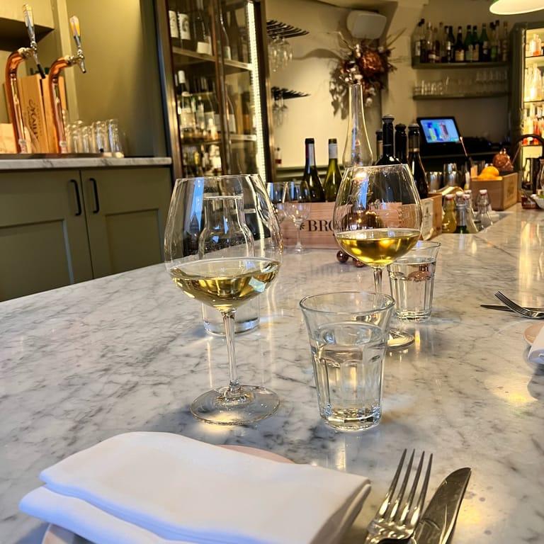 image of Kasten Bistro av Jim&Jacob