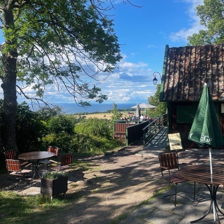 image of Kaffestugan Grännaberget - Öppet dagligen 11-20 tom sista augusti.