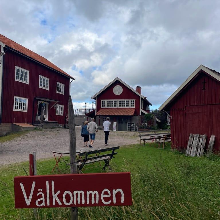 image of Forssa Kvarnagård - café, vedugnsbakad surdegspizza, eget bageri, egen kvarn