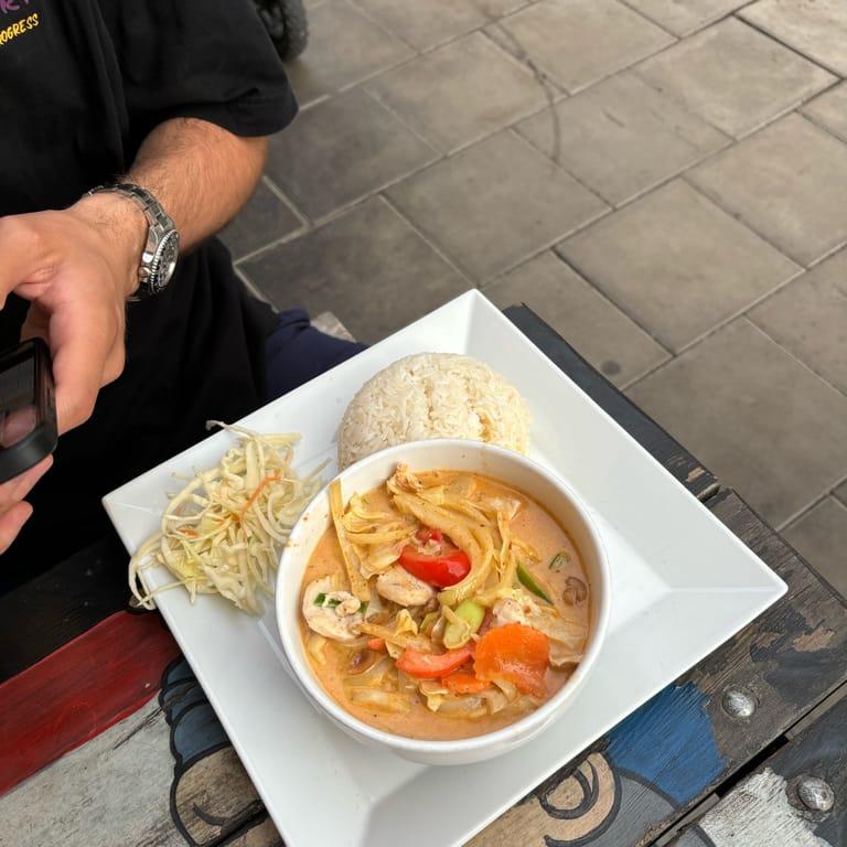 image of Fullmoon Wok | Thai Odenplan