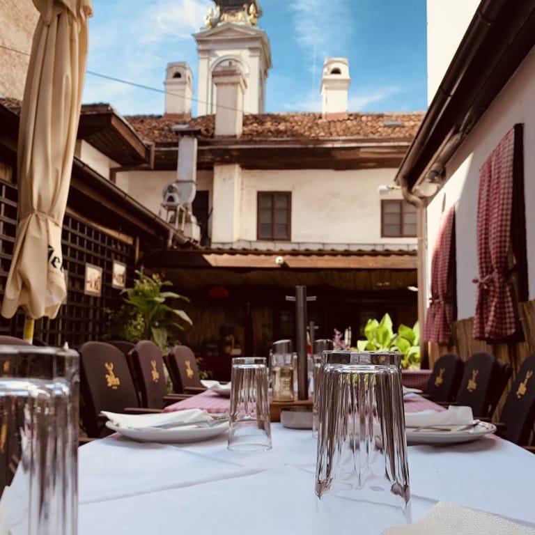 image of Znak Pitanja (Question Mark)