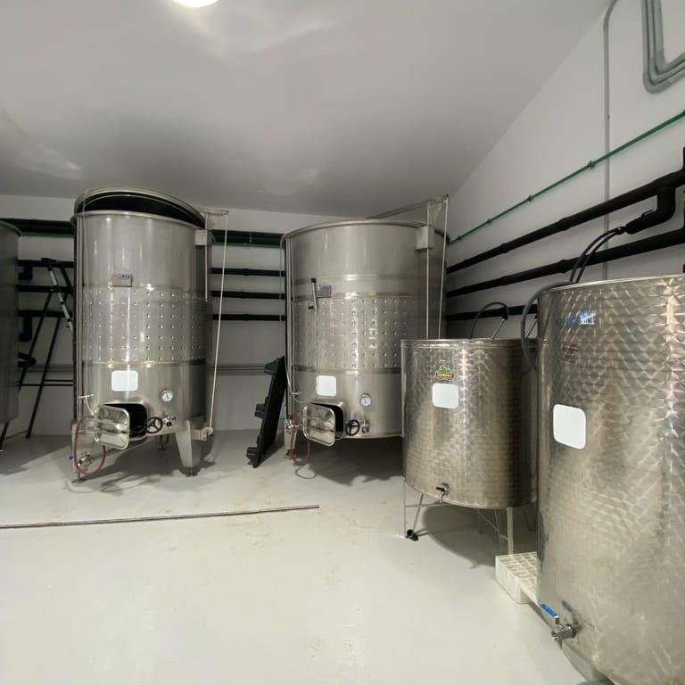 image of Ses Rotes Horses & Wine