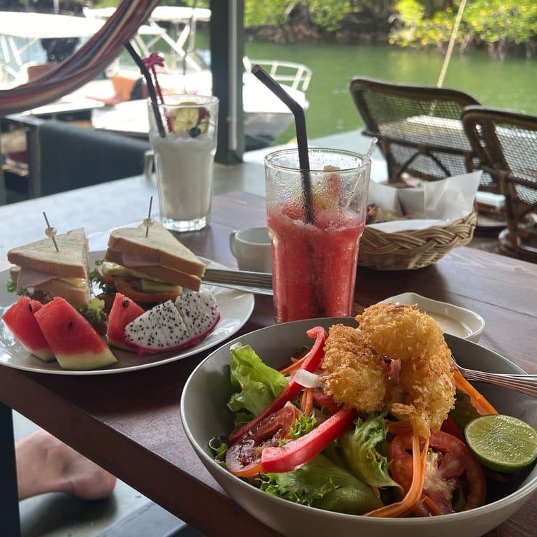 image of Mangrove Bungalow & Restaurant