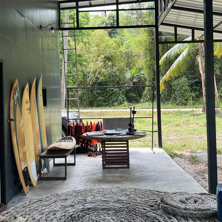 SUP Point Koh Kood (Kayaking and Paddle boarding For Rent)