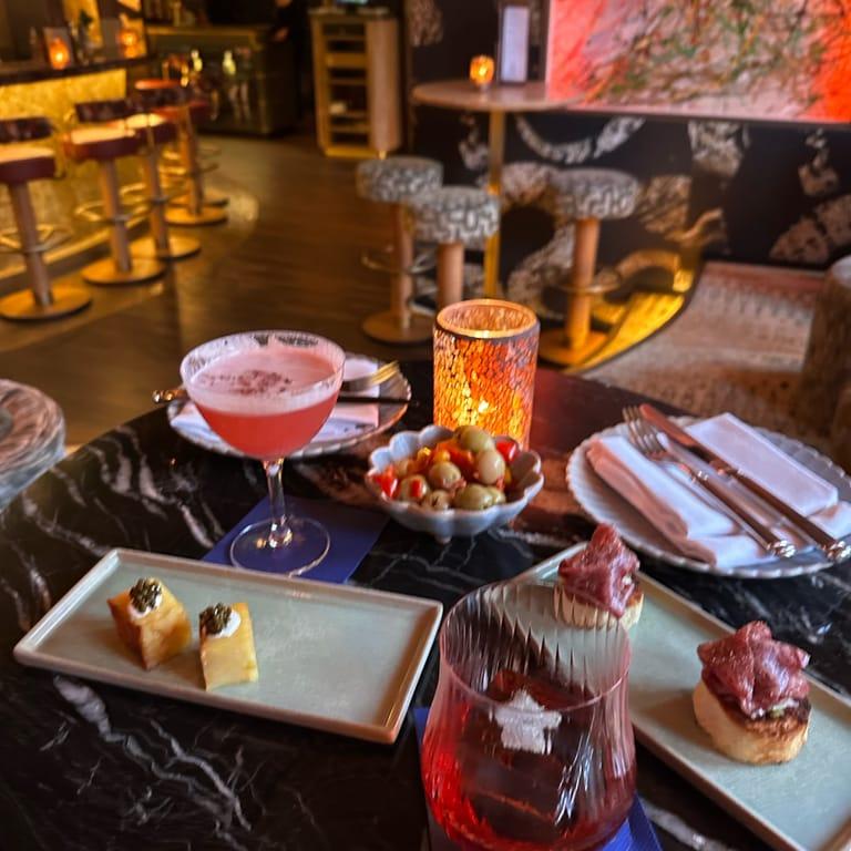 image of The SIREN Restaurant & Bar