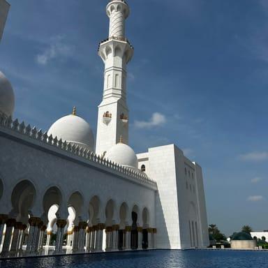 image of Sheikh Zayed Grand Mosque
