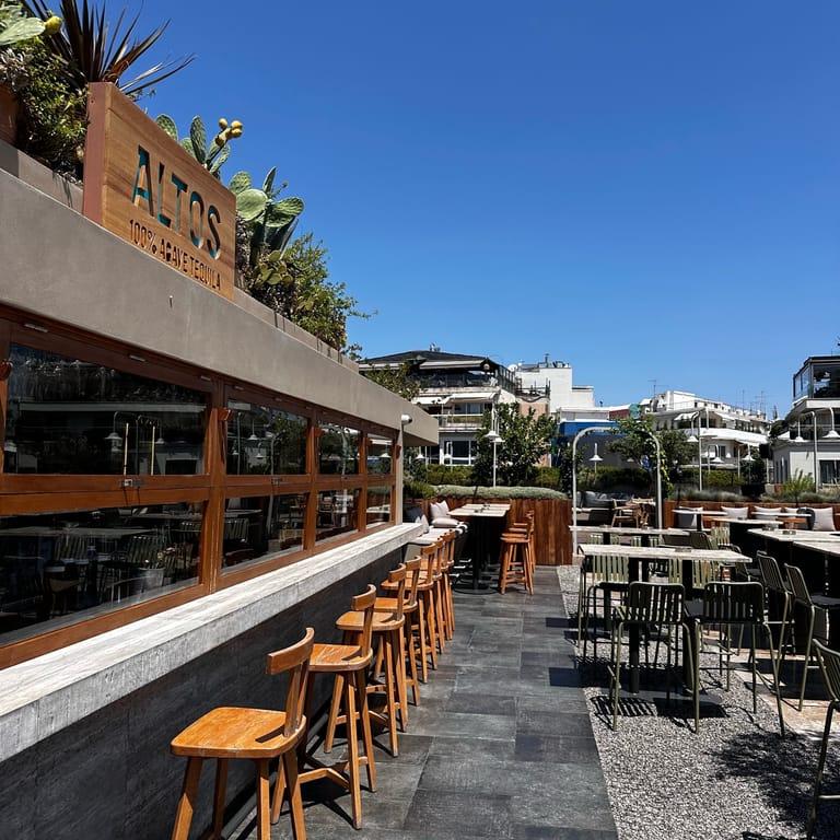image of 360 Cocktail Bar
