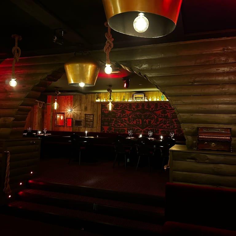 image of POYA Restaurant - Bar à cocktails