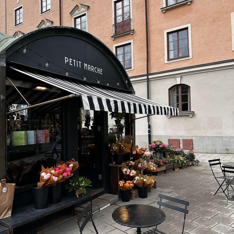 image of Petit Marche