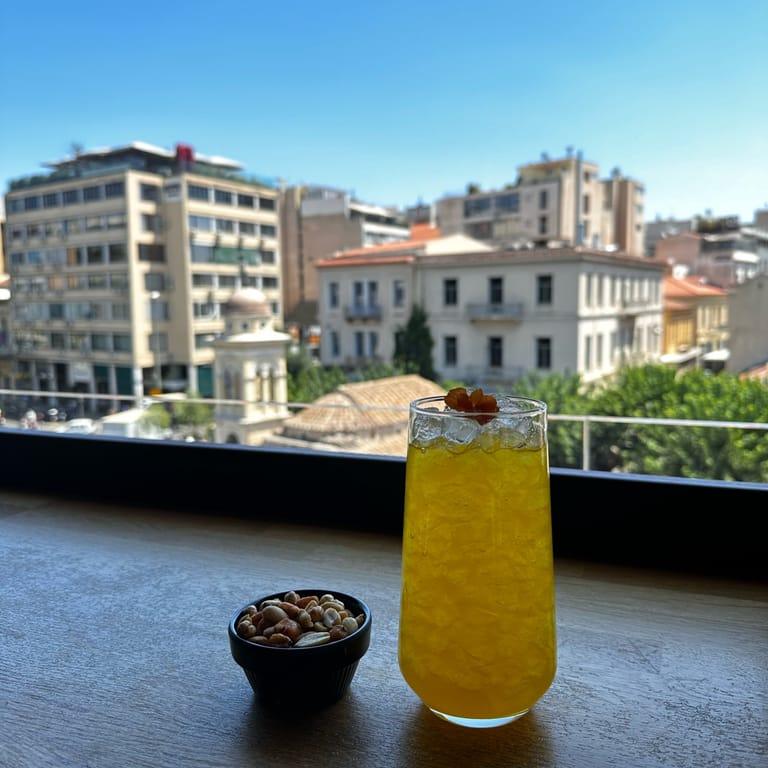 360 Cocktail Bar