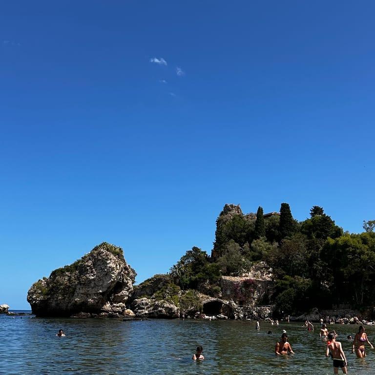 image of Spiaggia di Isola Bella