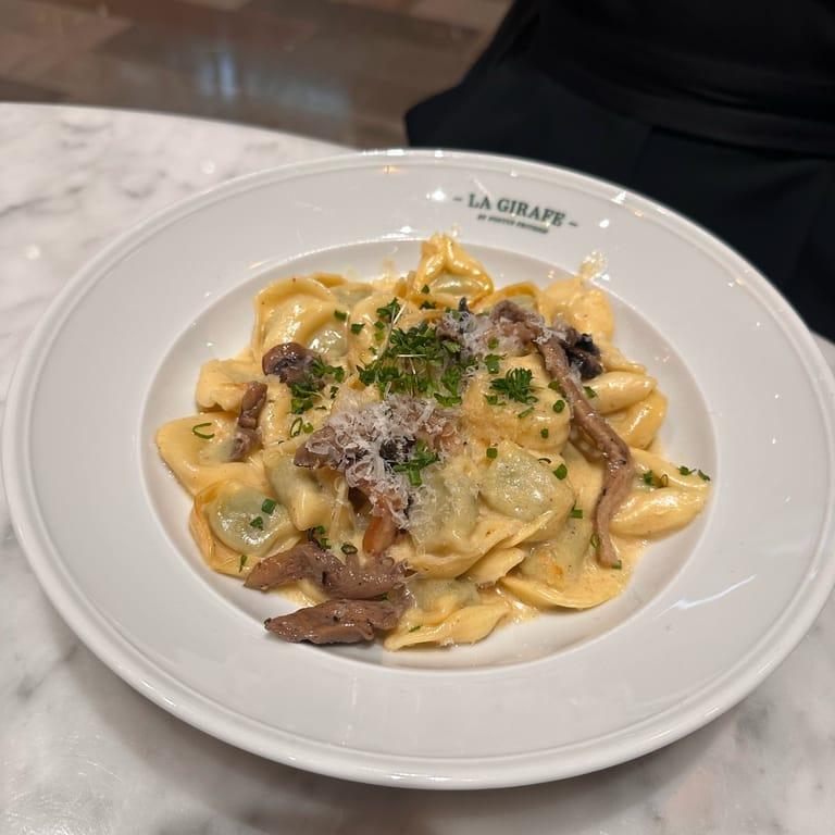 image of La Girafe Arlanda