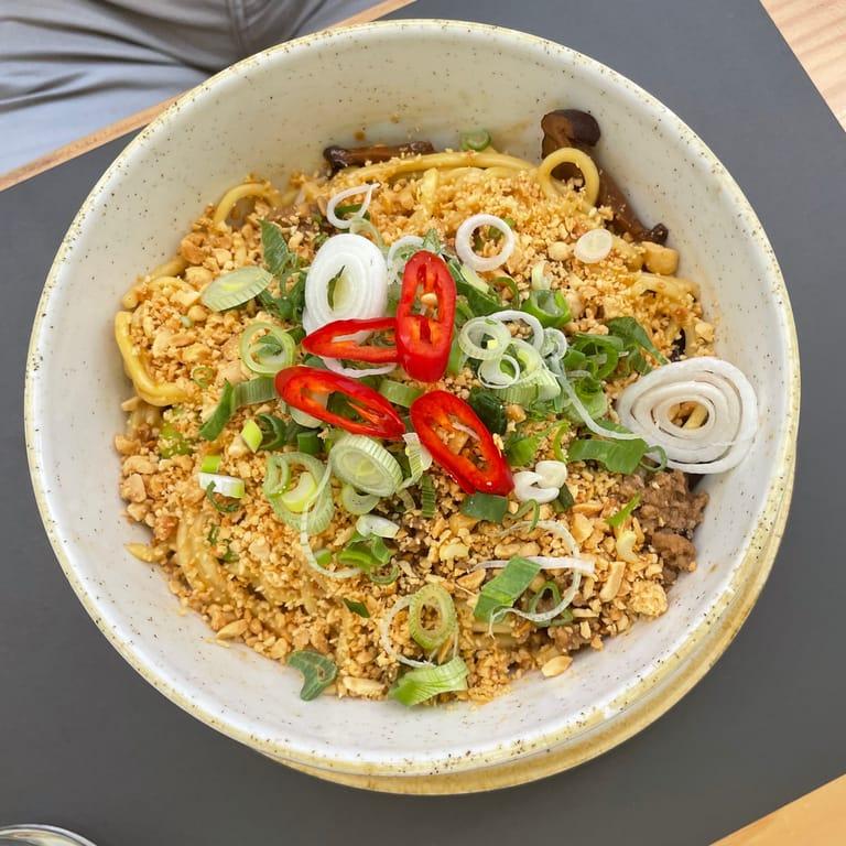 image of Maguro Restaurant & Sushi Bar