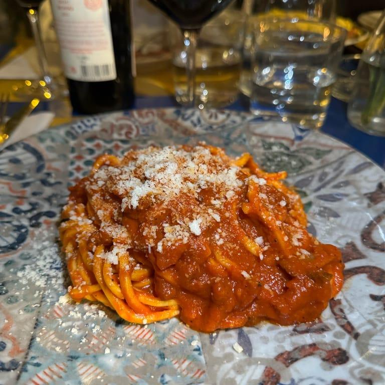 image of È Passata la Moretta | Roma