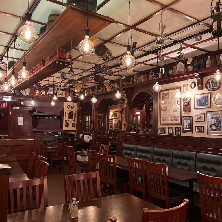 image of Glada Stinsen