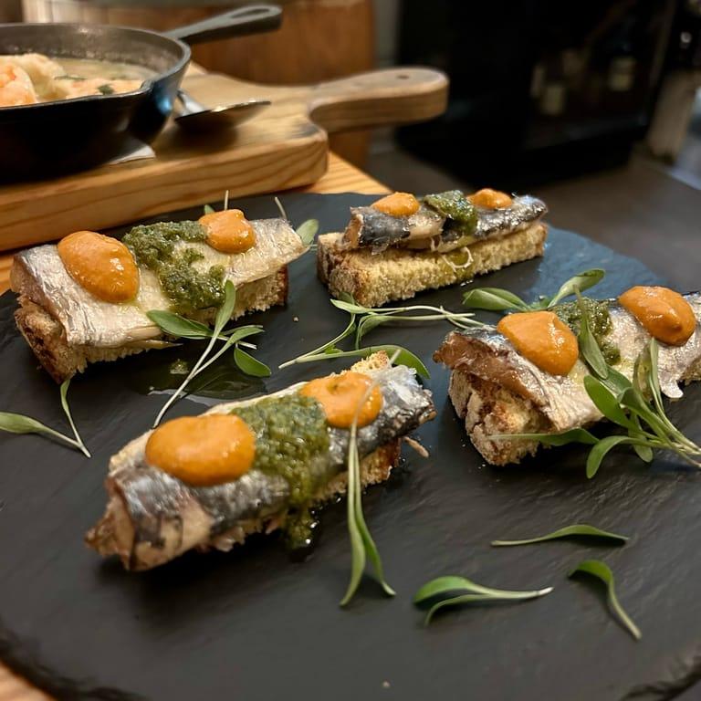 image of Grapes & Bites - Hostel and Wines