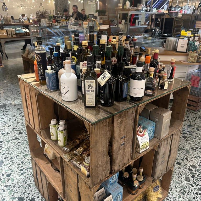 image of Olja&Oliv Deli, Kök & Bar