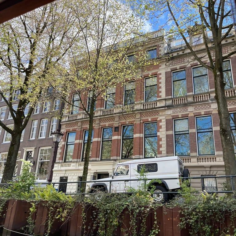 image of Amsterdam Boat Trips - Amsterdam Canal Cruises Boat Tours And Rentals