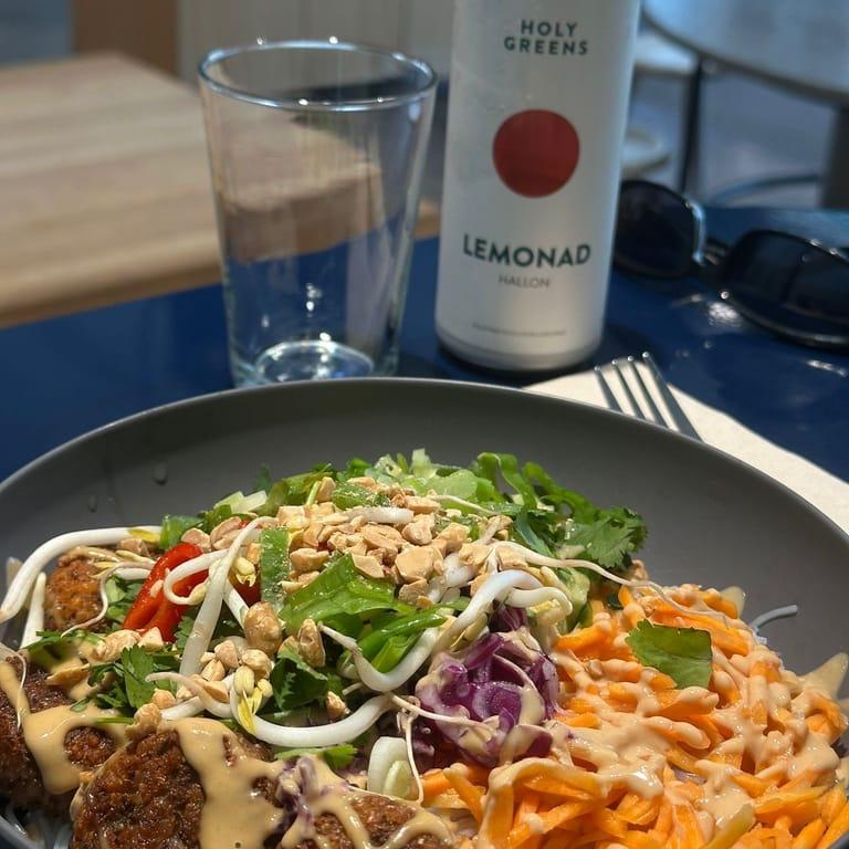 image of Holy Greens