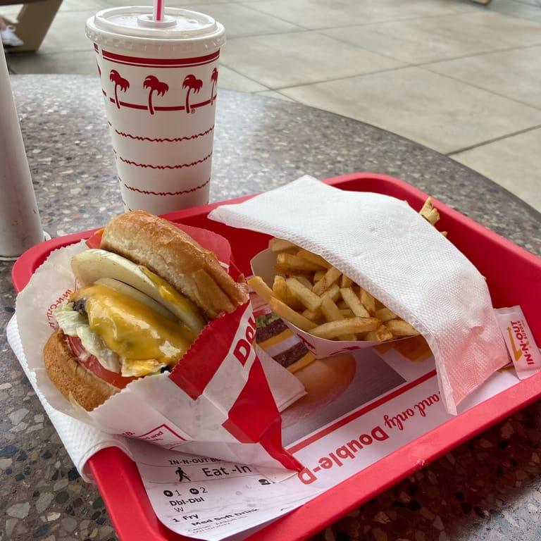 image of In-N-Out Burger
