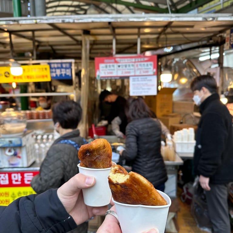 image of Gwangjang Hotteok