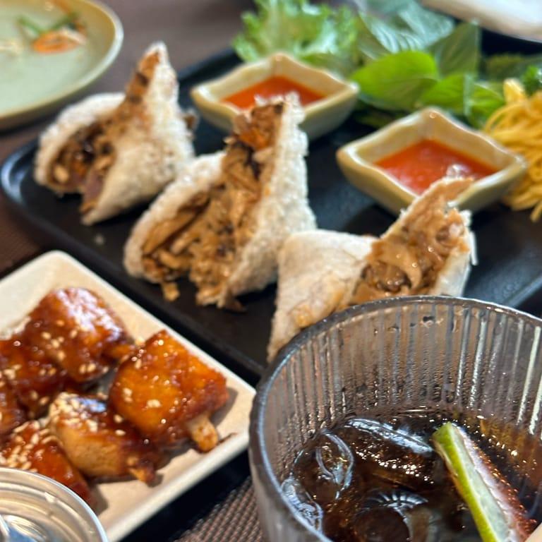 image of La Moi plant-based Restaurant