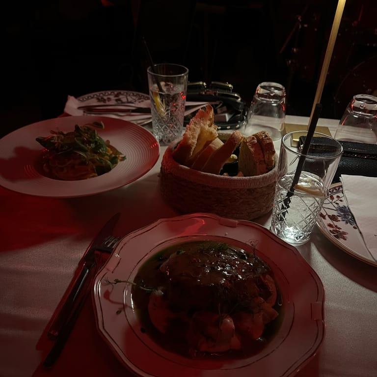 Tradicija Nacionalni Restoran