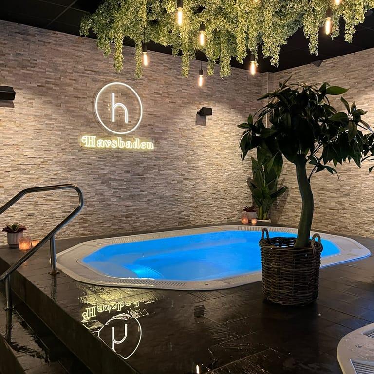 image of Hotell Havsbaden i Grisslehamn