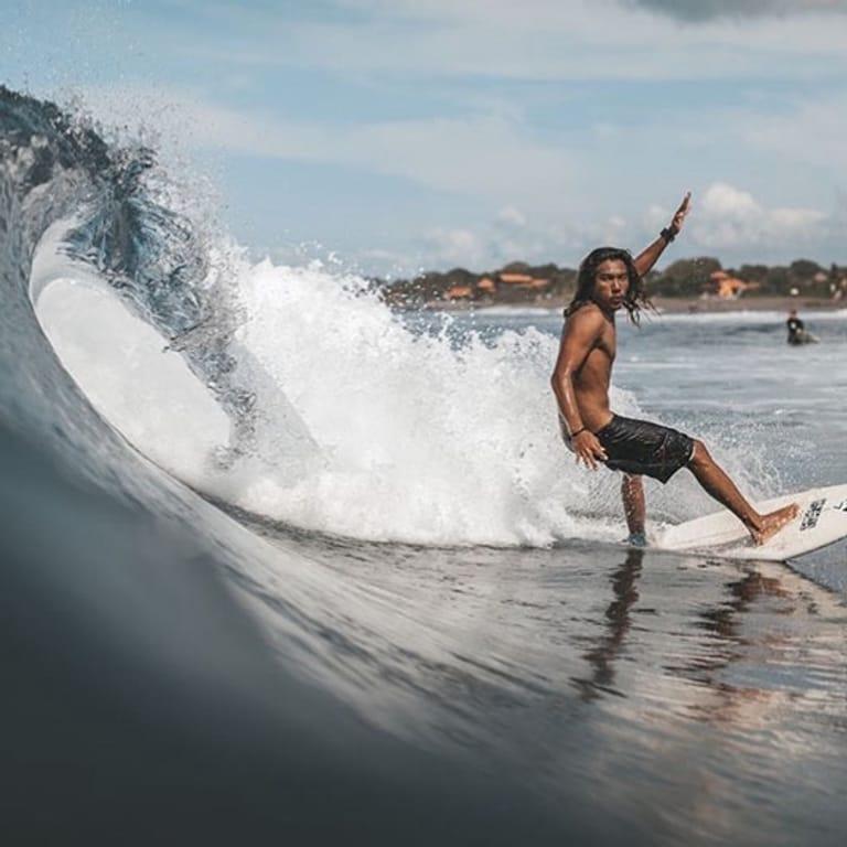 image of Echo Beach Sunset Point