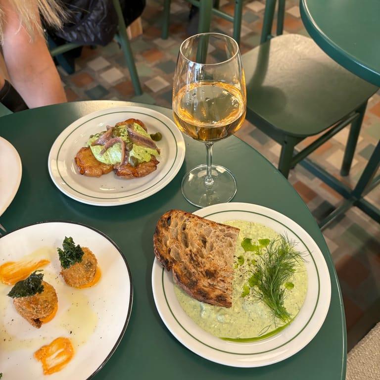 image of Pomme Eatery