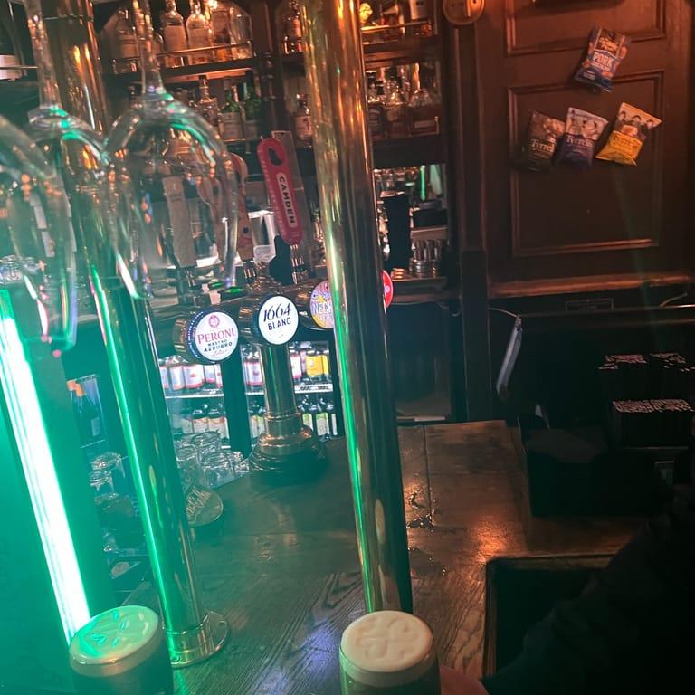 image of Shakespeares Head