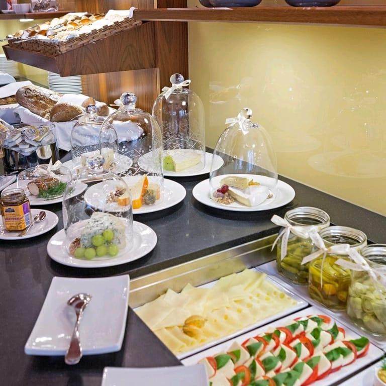 image of HOTEL KAISERHOF WIEN