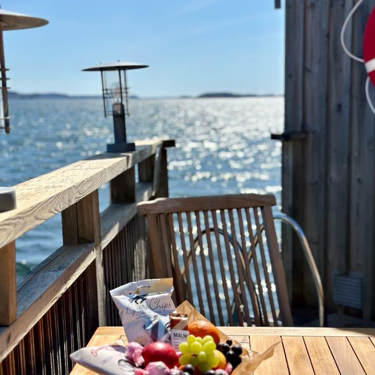 image of Strandflickornas Havshotell