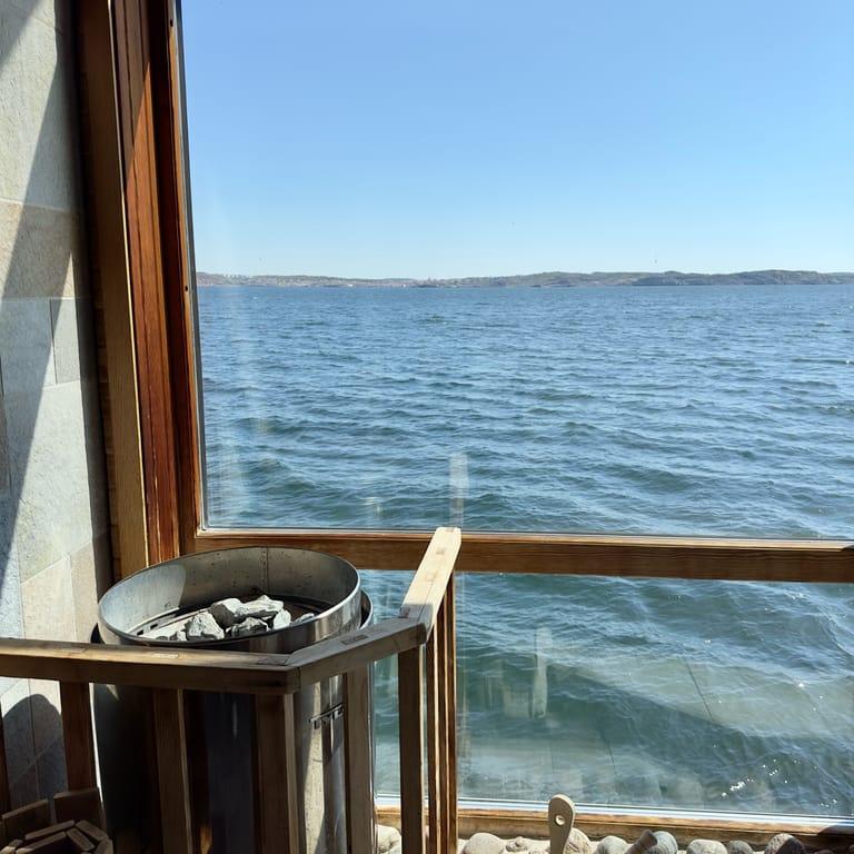 image of Strandflickornas Havshotell